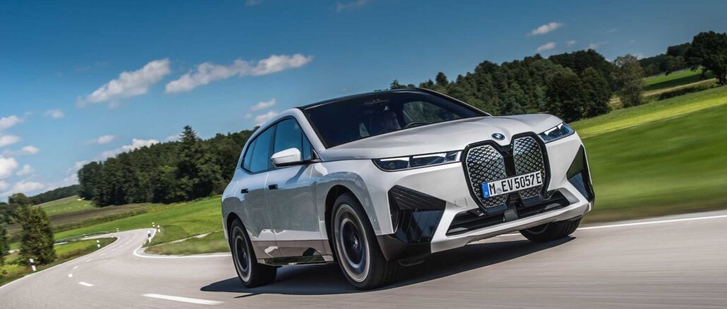 لمحة عن المستقبل، سيارة BMW iX المذهلة 2022