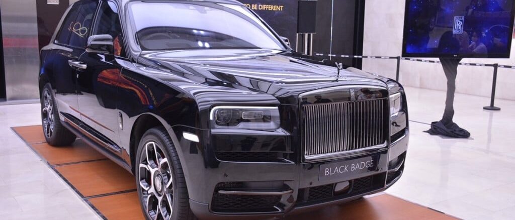 روز رايز كولينان ‎‎2022‎ – Rolls Royce كل ما ترغب بمعرفته ومشاهدته عن هذه السيارة المميزة